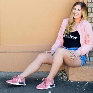 Meet your Posher, Emily